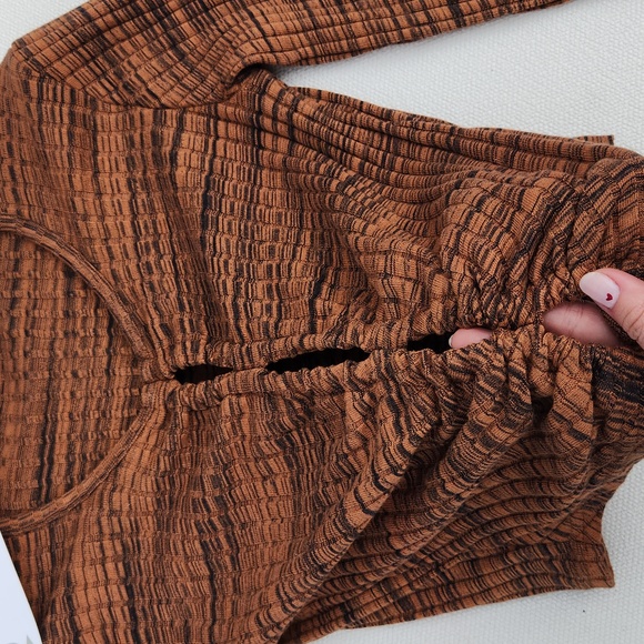 NWT Zara long sleeve peek a boo shirt Small - Picture 3 of 4